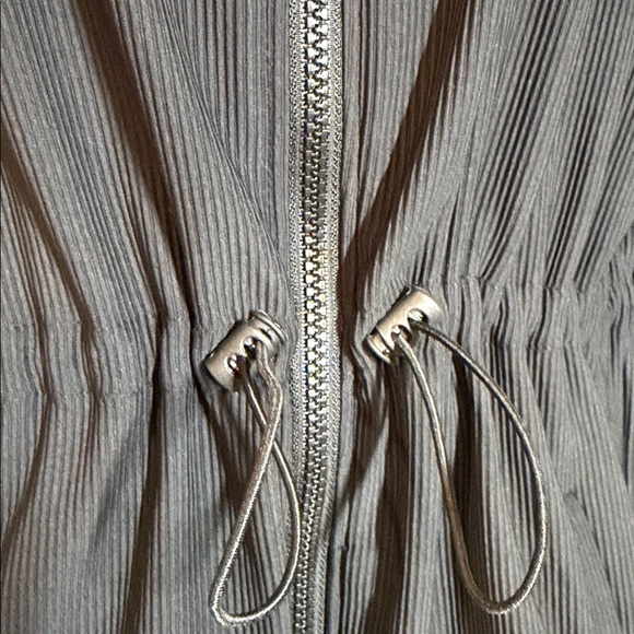 Jacket - Picture 11 of 13